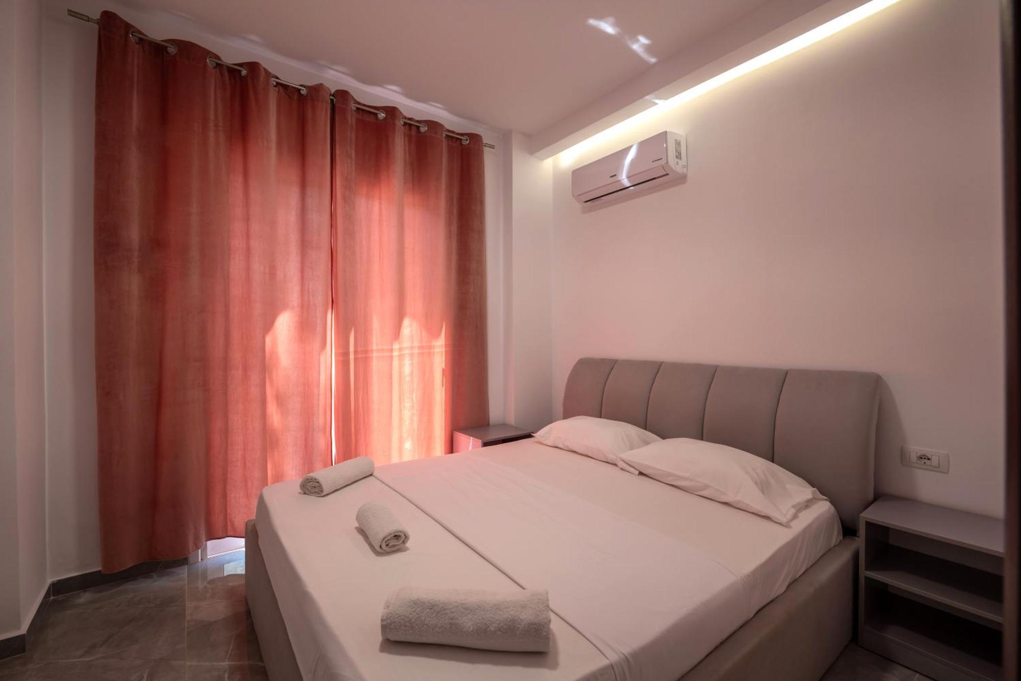 Rest Hour Hotel Ksamil